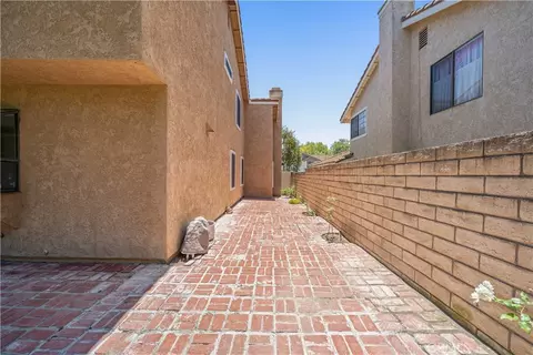 Exterior - 12611 Hillside, Moorpark, CA 93021 photo 4 of 9