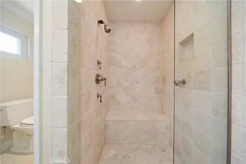 Bath - 12611 Hillside, Moorpark, CA 93021 photo 4 of 7