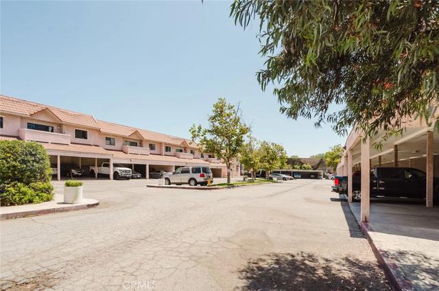 10943 Laurel Cyn #14, San Fernando, CA 91340