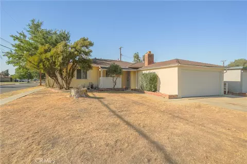 1441 Jenner St, Lancaster, CA 93534