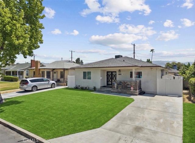 7720 Ensign Ave, Sun Valley, CA 91352