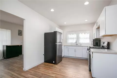 Entry Way - 523 Lincoln, Pasadena, CA 91103 photo 1 of 1