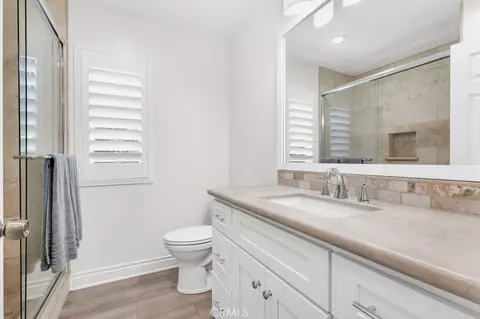 Bath - 792 Wind Willow Way, Simi Valley, CA 93065 photo 3 of 4