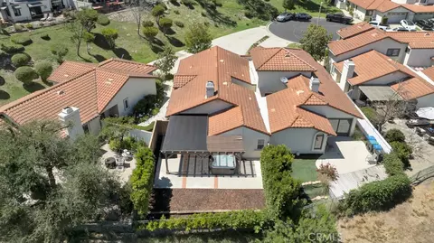 View/Area - 792 Wind Willow Way, Simi Valley, CA 93065 photo 5 of 10