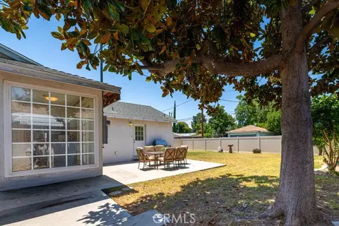 8101 Delco, Winnetka, CA 91306