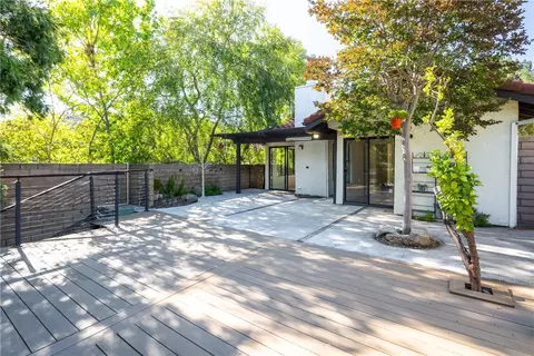 Exterior - 9138 Tujunga Cyn, Tujunga, CA 91042 photo 6 of 7