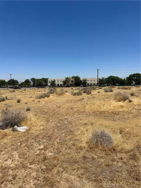 0 I Ave, Lancaster, CA 93535 photo 4