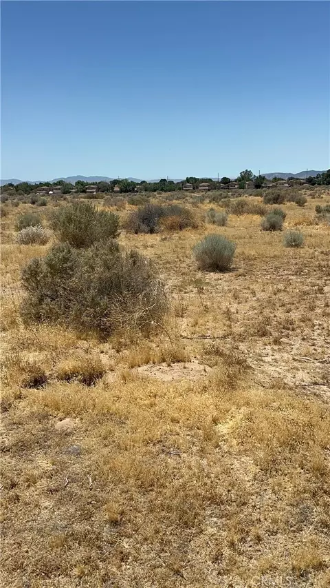 0 I Ave, Lancaster, CA 93535 photo 6