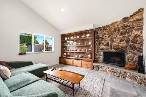 Living - 1464 Bedford, Camarillo, CA 93010 photo 2 of 2