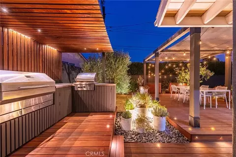 Exterior - 1464 Bedford, Camarillo, CA 93010 photo 15 of 18