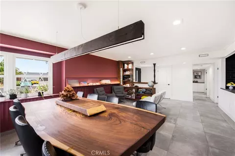 Dining - 1464 Bedford, Camarillo, CA 93010 photo 3 of 4