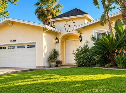 26096 Adamor Rd, Calabasas, CA 91302