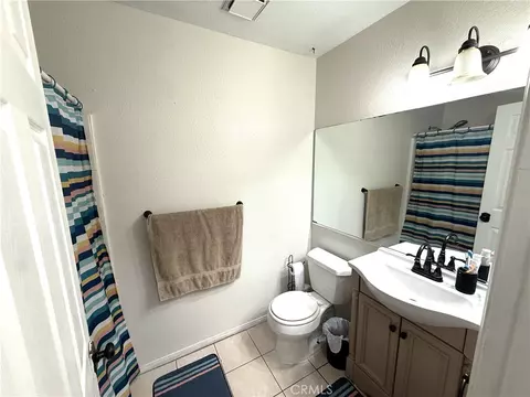 Bath - 1705 Lightcap St, Lancaster, CA 93535 photo 2 of 2
