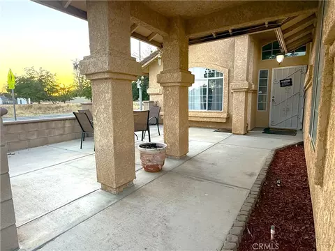 Exterior - 1705 Lightcap St, Lancaster, CA 93535 photo 4 of 10