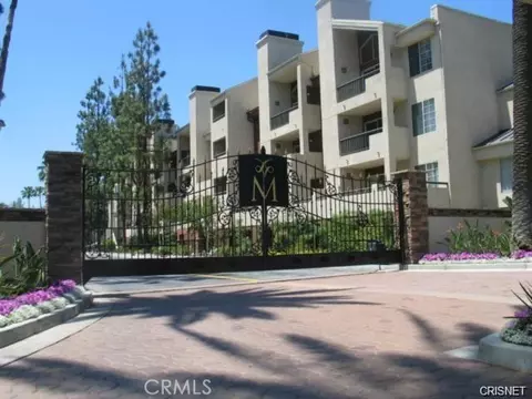 5520 Owensmouth Ave #313, Woodland Hills, CA 91367