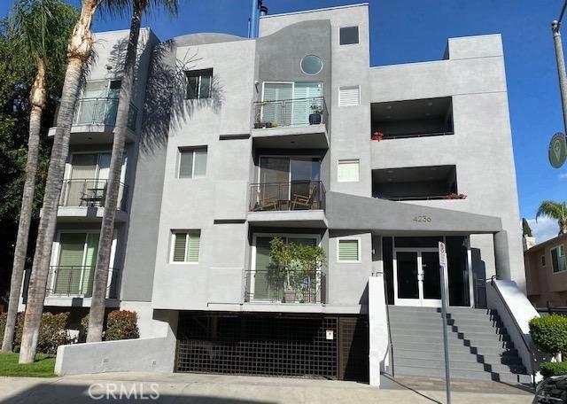 4236 Longridge Ave, Studio City, CA 91604