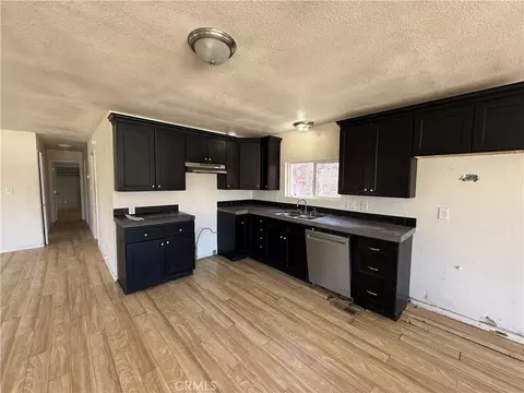 Kitchen - 5024 Shawnee, Weldon, CA 93283 photo 1 of 1