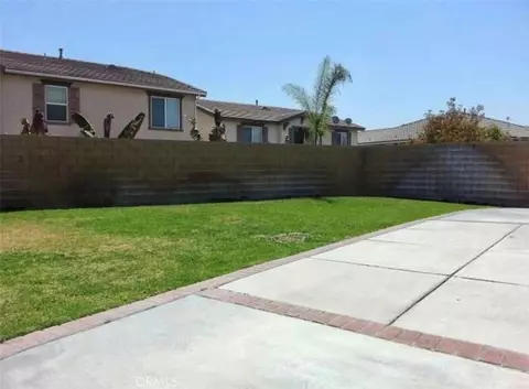 Exterior - 6061 La Costa, Fontana, CA 92336 photo 3 of 3