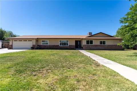 8954 E Avenue T14, Littlerock, CA 93543