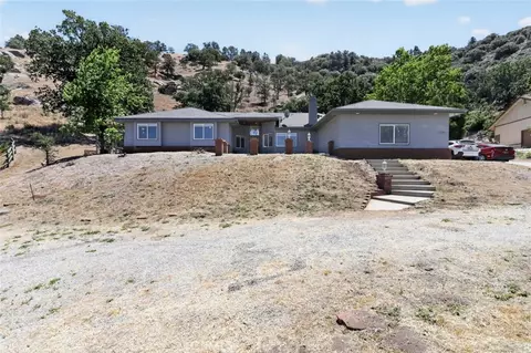 29560 Butterfield, Tehachapi, CA 93561