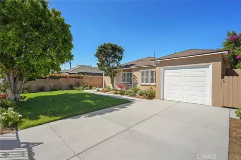 Exterior - 9725 Haddon, Pacoima, CA 91331 photo 2 of 15