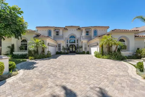 Exterior - 7040 Hogan St, Moorpark, CA 93021 photo 6 of 26
