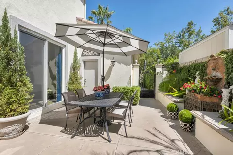Exterior - 7040 Hogan St, Moorpark, CA 93021 photo 16 of 26