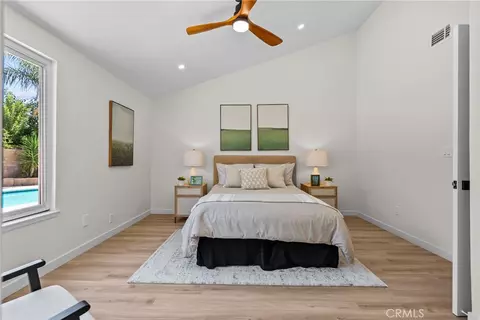 Bedroom - 28116 Oaklar, Saugus, CA 91350 photo 1 of 8