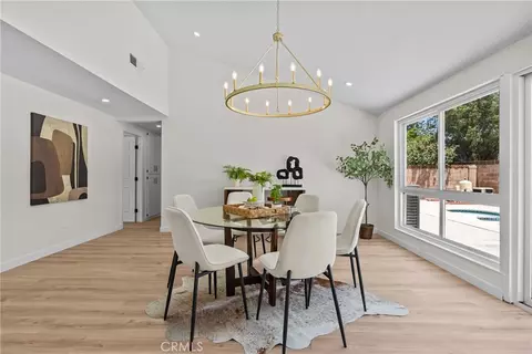 Dining - 28116 Oaklar, Saugus, CA 91350 photo 2 of 3
