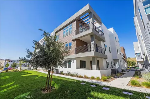 27210 Cranmore #103, Valencia, CA 91381
