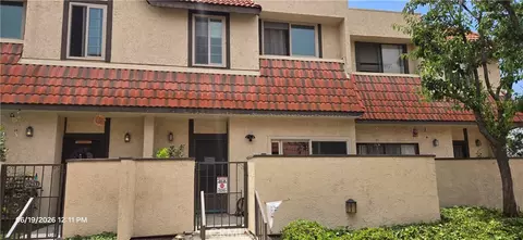 27631 Nugget #5, Canyon Country, CA 91387