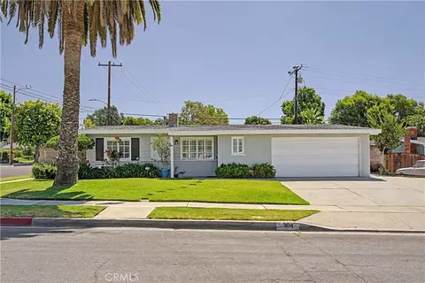 304 Larkhall Ave, Duarte, CA 91010