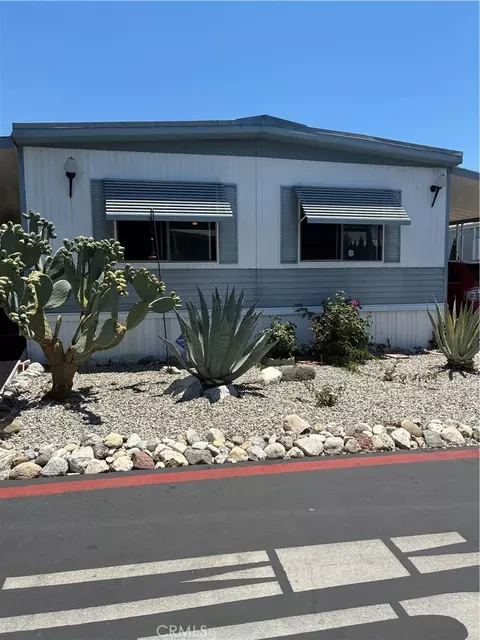 27361 Sierra #208, Canyon Country, CA 91351