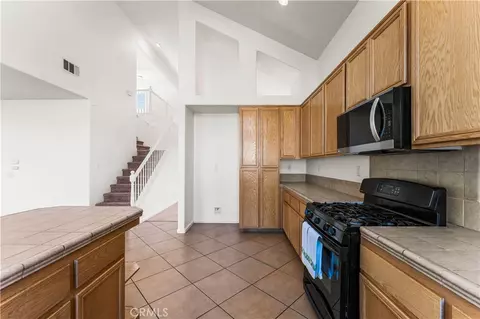 Kitchen - 38208 Grant Dr, Palmdale, CA 93552 photo 5 of 5