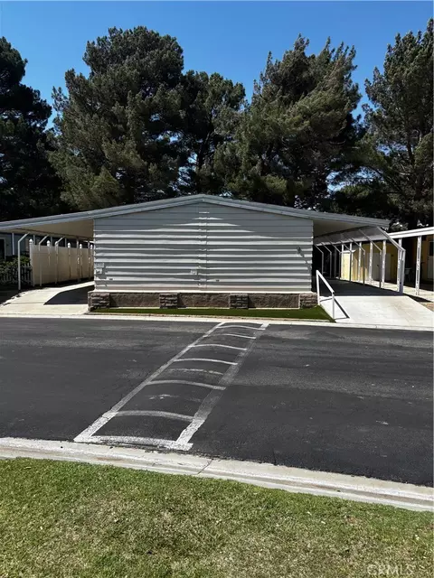 48303 20th St W #130, Lancaster, CA 93534 photo 2