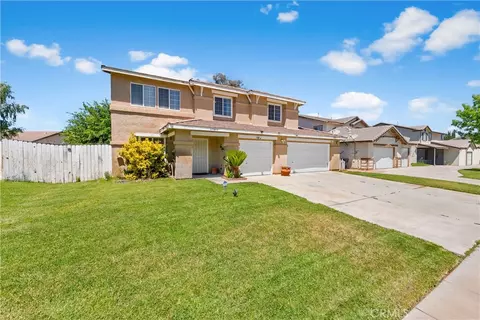 Exterior - 37859 Tamara, Palmdale, CA 93550 photo 3 of 9