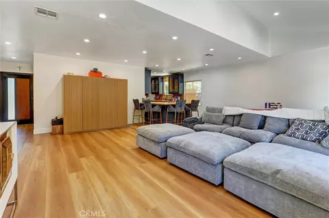 Other - 20355 Mobile, Winnetka, CA 91306 photo 7 of 14