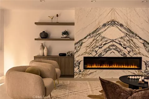 2638 Zorada Dr, Los Angeles, CA 90046
