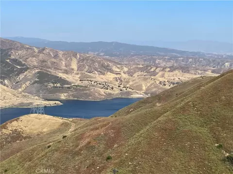 0 Ridge Route Rd, Castaic, CA 91384 photo 2