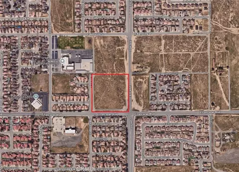 2000 E Lancaster Blvd, Lancaster, CA 93535 photo 11