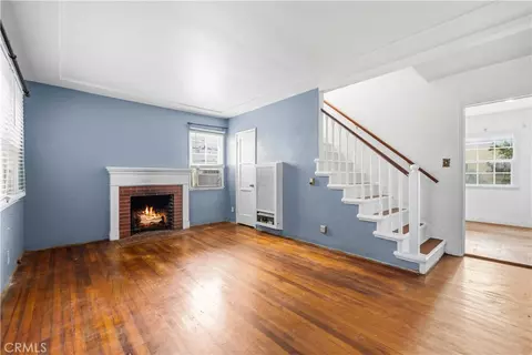 Living - 527 E Maple, Glendale, CA 91205 photo 1 of 4