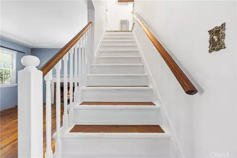Entry Way - 527 E Maple, Glendale, CA 91205 photo 1 of 1