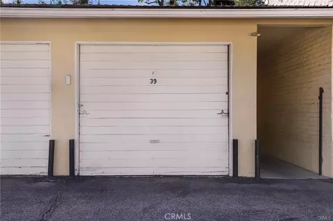 Exterior - 527 E Maple, Glendale, CA 91205 photo 15 of 15