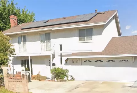 27727 Stardale, Saugus, CA 91350