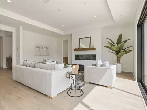 Living - 11910 Red Hawk Ln, Porter Ranch, CA 91326 photo 3 of 7
