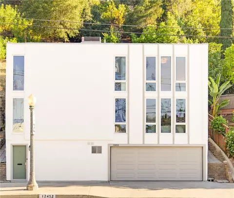 12452 Laurel Terrace Dr, Studio City, CA 91604