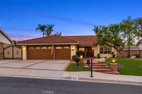 602 Lotus Ave, Thousand Oaks, CA 91360