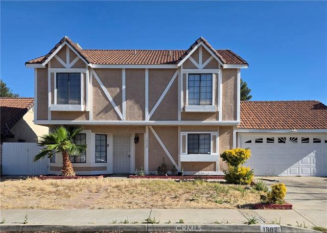 1902 Simsburry, Palmdale, CA 93550