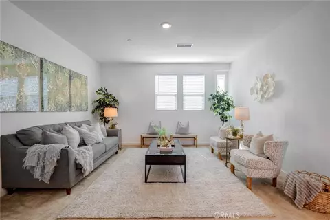 Living - 365 Placemark, Irvine, CA 92614 photo 2 of 3