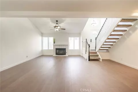 Living - 1878 Stow, Simi Valley, CA 93063 photo 3 of 5